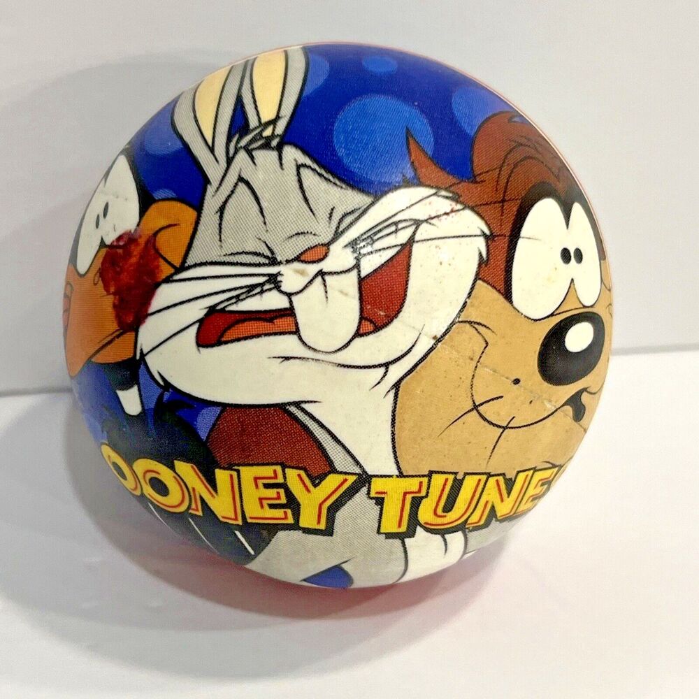 VINTAGE LOONEY TUNES Ball Bugs Bunny, Tazmanian Devil, Daffy Duck Characters